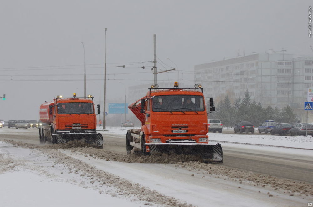 Очистка автомобильных дорог от снега