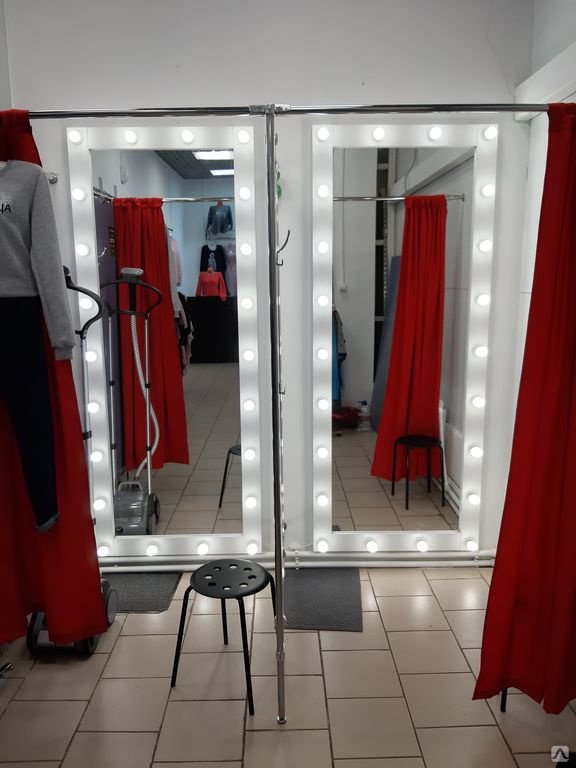 Зеркала для магазина одежды