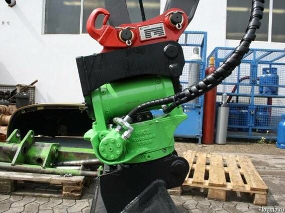 Тилтротатор для экскаватора HKS, цена в Москве от компании АНБАУ